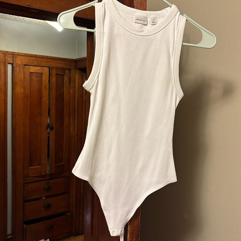 Aritzia Babaton white body suit size small